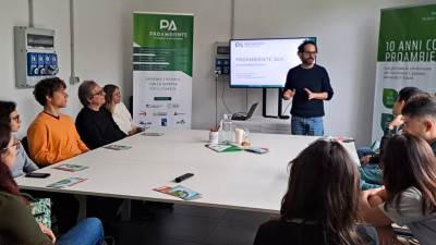 Studenti di Agraria dell'Università di Pisa in visita al Tecnopolo Bologna CNR